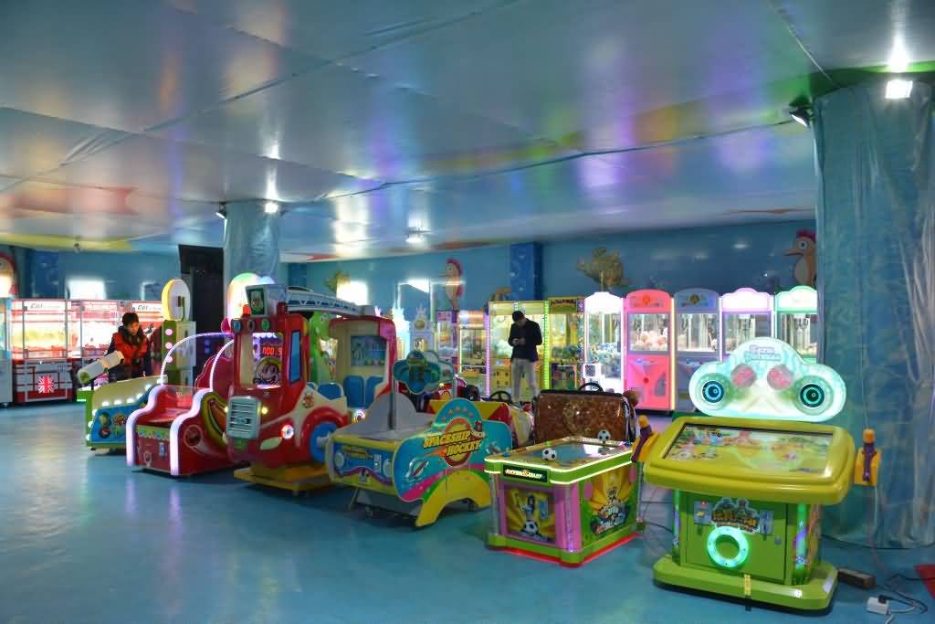 indoor amusement park equipment