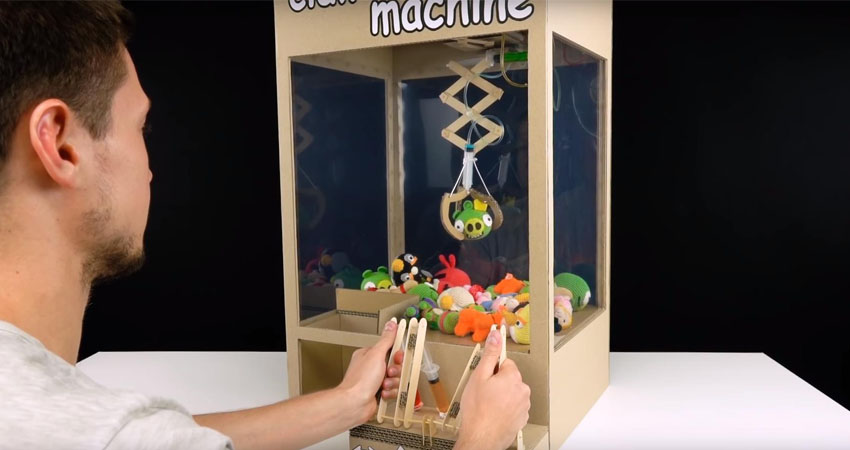 how to make mini claw machine